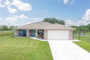 1039 Harwood Avenue, Lehigh Acres, FL 33974 - MLS#224064312