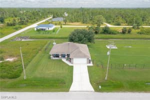 1039 Harwood Avenue, Lehigh Acres, FL 33974 - MLS#224064312