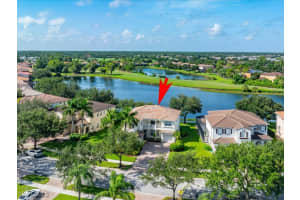 2051 Par Drive, Naples, FL 34120 Sold 08/14/25