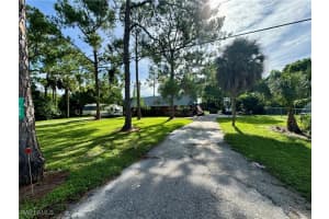 310 Rose Boulevard, Naples, FL 34119 Sold 12/02/24