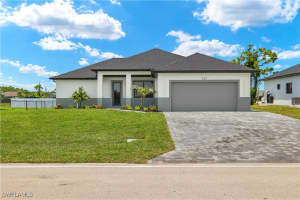 813 Jacaranda Parkway, Cape Coral, FL 33909 Sold 01/24/25