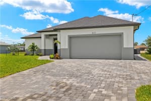 813 Jacaranda Parkway, Cape Coral, FL 33909 Sold 01/24/25
