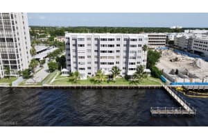 1900 Clifford Street, FORT MYERS, FL 33901 Sold 12/10/24