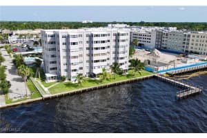 1900 Clifford Street, FORT MYERS, FL 33901 Sold 12/10/24