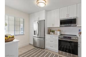7725 Jewel Lane, NAPLES, FL 34109 Sold 09/25/24
