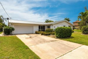 133 Crescent Drive, PUNTA GORDA, FL 33950 Sold 09/11/24