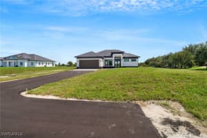 2516 45th Avenue, NAPLES, FL 34120 Sold 09/16/24