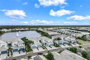 8936 Saint Lucia Dr 201, Naples