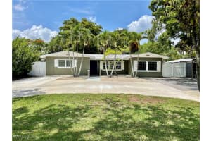 1567 Jefferson Avenue, FORT MYERS, FL 33901 Sold 09/27/24