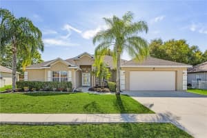4512 Varsity Circle, LEHIGH ACRES, FL 33971 Sold 04/23/25