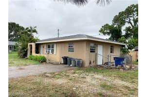 8385 San Carlos Boulevard, FORT MYERS, FL 33967 Sold 09/21/24