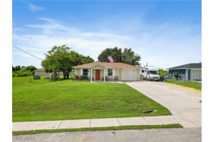 2807 73rd Street, LEHIGH ACRES, FL 33971 Sold 10/22/24