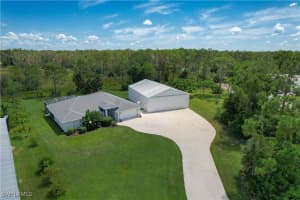 18584 Baseleg Avenue, NORTH FORT MYERS, FL 33917 Sold 11/08/24