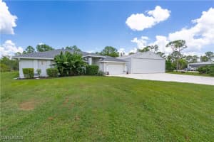 18584 Baseleg Avenue, NORTH FORT MYERS, FL 33917 Sold 11/08/24
