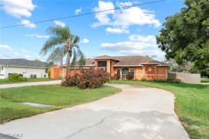 135 Zenith Circle, FORT MYERS, FL 33913 Sold 09/18/24