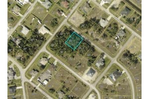 2007 Coy Avenue, Lehigh Acres, FL 33971 - MLS#224065524