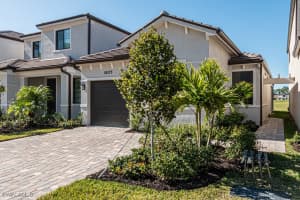 26175 Bonita Fairways Boulevard, Bonita Springs, FL 34135 - MLS#224065582