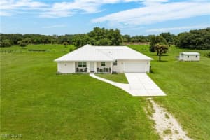 21251 Walker Farm Court, ALVA, FL 33920 Sold 11/21/24