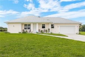 21251 Walker Farm Court, ALVA, FL 33920 Sold 11/21/24