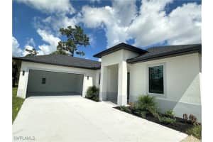 2863 20th Avenue, NAPLES, FL 34117 Sold 10/02/24