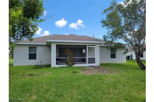 402 18th Street, Cape Coral, FL 33993 - MLS#224065668