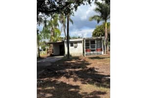 2228 Marina Park Drive, FORT MYERS, FL 33905 Sold 09/10/24