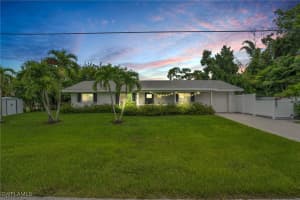 797 95th Avenue, Naples, FL 34108 Sold 12/06/24