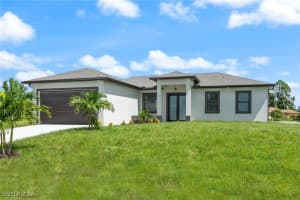 3900 2nd Street, LEHIGH ACRES, FL 33976 Sold 10/11/24