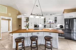1380 24th Avenue, NAPLES, FL 34120 Sold 03/17/25