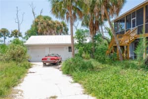 13251 Coral Drive, FORT MYERS, FL 33908 Sold 10/15/24
