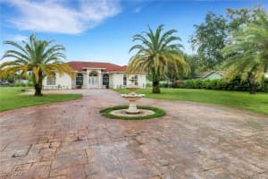 3711 4th Ave Se, Naples