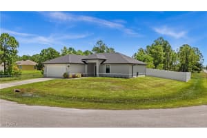 733 Crestline Avenue, LEHIGH ACRES, FL 33974 Sold 09/17/24