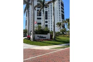 8473 Bay Colony Dr 1904, Naples