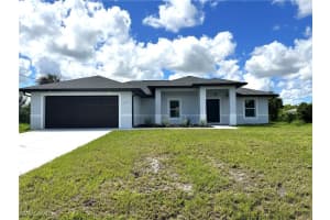 2913 26th Street, LEHIGH ACRES, FL 33971 Sold 10/31/24