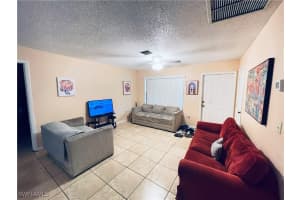 2807 8th Street, Lehigh Acres, FL 33972 - MLS#224066268