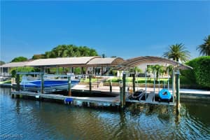 980 Bal Isle Drive, Fort Myers, FL 33919 - MLS#224066340