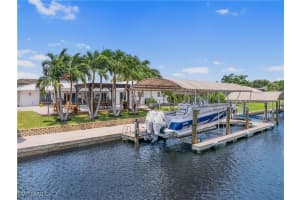 980 Bal Isle Drive, Fort Myers, FL 33919 - MLS#224066340