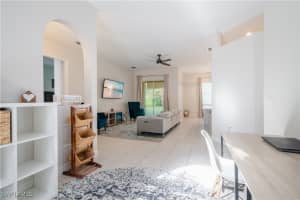 701 Grove Drive, NAPLES, FL 34120 Sold 01/08/25