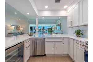4051 Crayton Road, Naples, FL 34103 - MLS#224066468