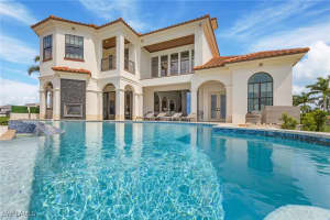 614 Coral Drive, Cape Coral, FL 33904 - MLS#224066481