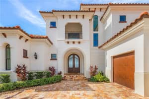 614 Coral Drive, Cape Coral, FL 33904 - MLS#224066481