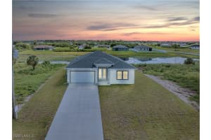 7005 Berwick Circle, LABELLE, FL 33935 Sold 11/01/24