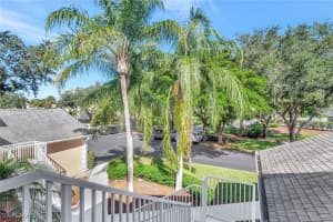 737 Wiggins Lake Drive, Naples, FL 34110 Sold 09/05/25