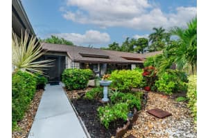 159 Round Key Circle, Naples, FL 34112 Sold 11/12/24