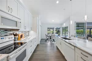 11532 Tanager Court, Naples, FL 34119 - MLS#224066826