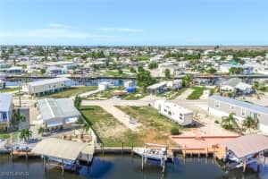 3784 Dewberry Lane, St James City, FL 33956 - MLS#224066851