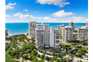 4151 Gulf Shore Boulevard, Naples, FL 34103 Sold 04/30/25