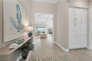 11826 Drake Lane, NAPLES, FL 34120 Sold 10/01/24