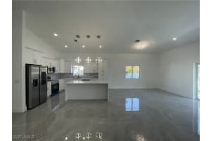 2917 6th Street, Lehigh Acres, FL 33971 Sold 04/30/25