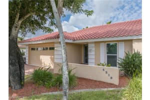 4215 Glasgow Court, North Fort Myers, FL 33903 Sold 06/20/25